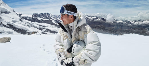 L’Élégance Intemporelle de Moncler: Une Expérience Hiver Exceptionnelle