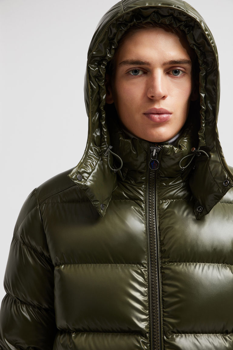 DOUDOUNE COURTE MONCLER MAYA